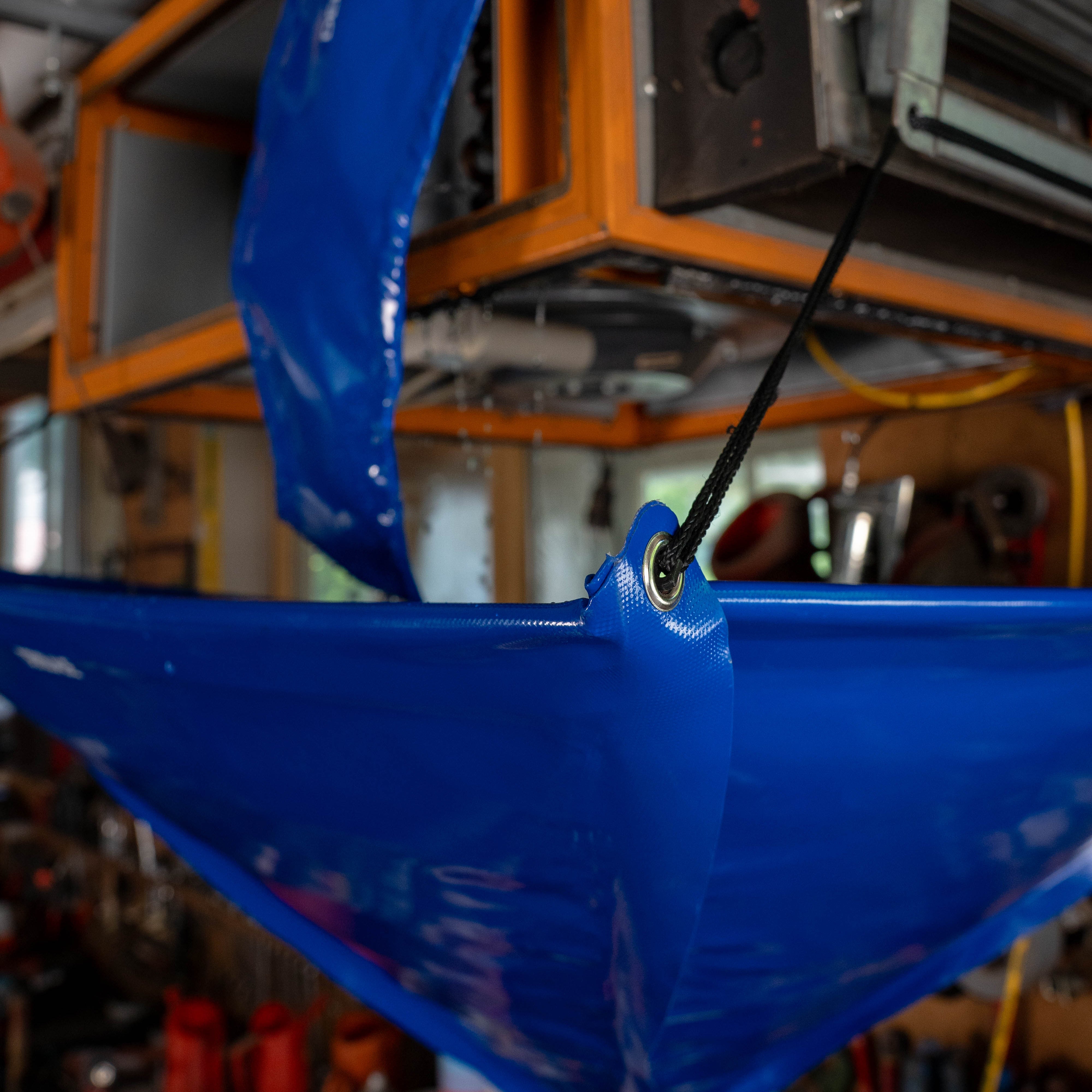 DERBLAUE® Trichter 110 Aufhängesystem Aufhängeöse