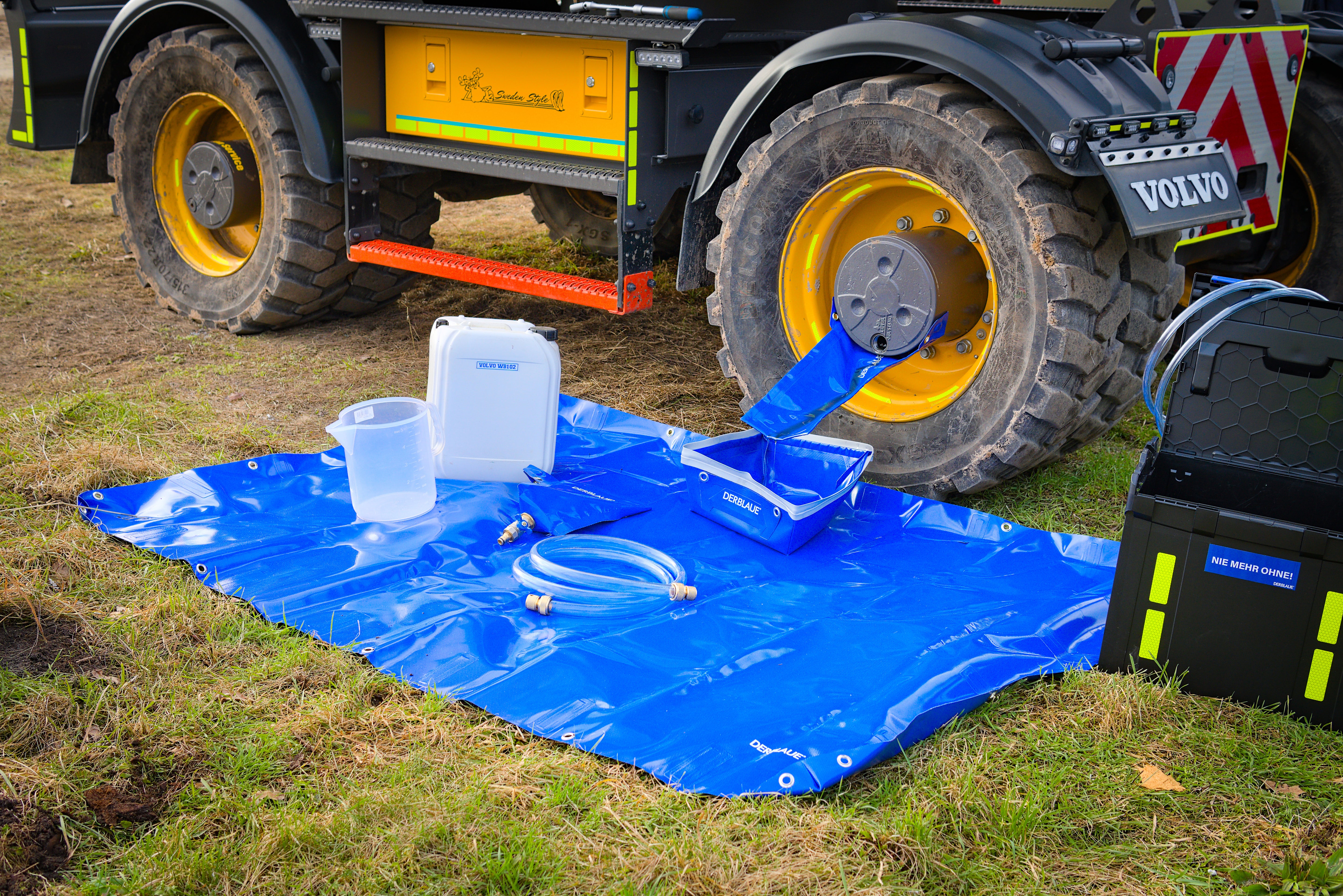 DERBLAUE® Baumaschine Unterlegwanne Profi-Wanne Rutsche Oel